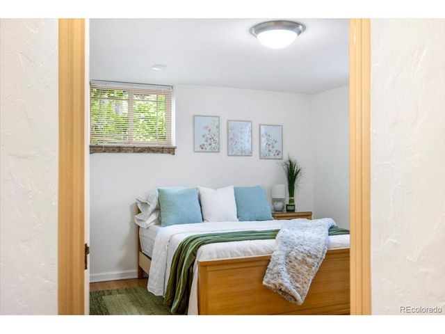 1090 Bonnie Brae Blvd, Denver, CO 80209