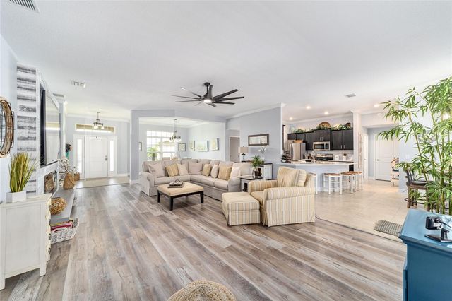 6943 SE 11TH PLACE, Ocala, FL 34472