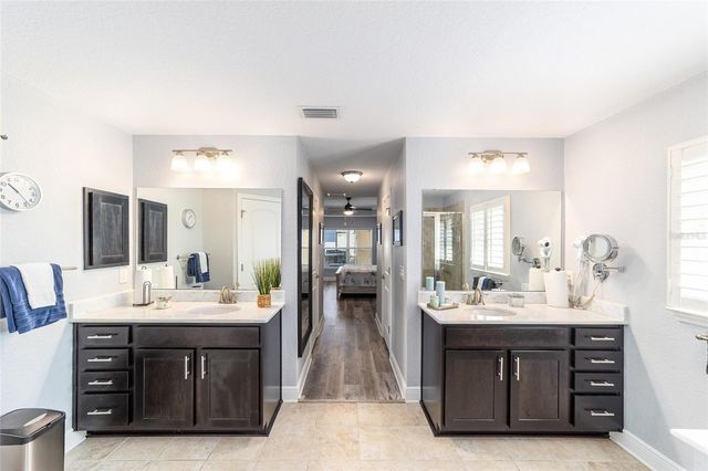6943 SE 11TH PLACE, Ocala, FL 34472