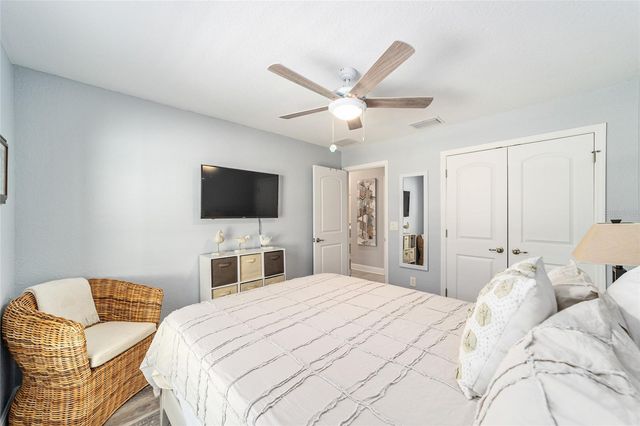 6943 SE 11TH PLACE, Ocala, FL 34472