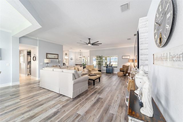 6943 SE 11TH PLACE, Ocala, FL 34472