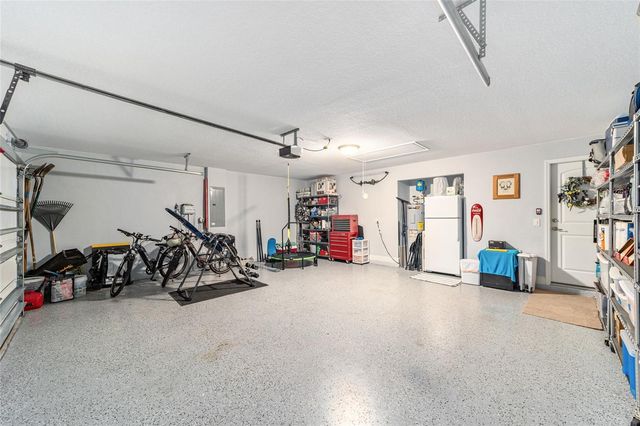 6943 SE 11TH PLACE, Ocala, FL 34472