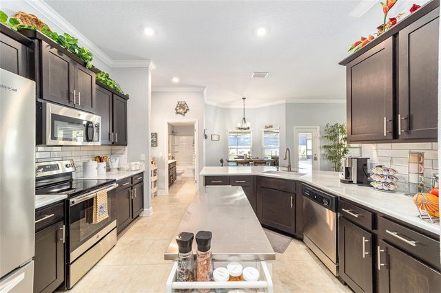 6943 SE 11TH PLACE, Ocala, FL 34472
