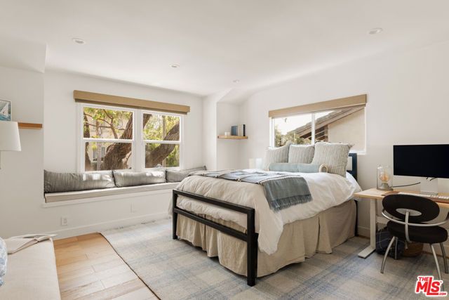 4111 Mantova Drive, Los Angeles, CA 90008