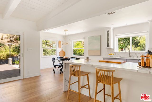 4111 Mantova Drive, Los Angeles, CA 90008