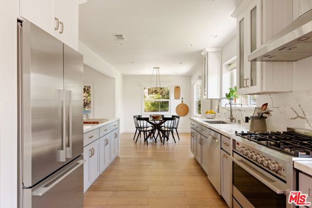 4111 Mantova Drive, Los Angeles, CA 90008