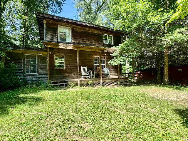25 Hillbilly Hollar Road, Bedford, IN 47421