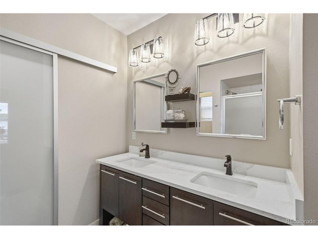 9602 Dunning Cir, Highlands Ranch, CO 80126