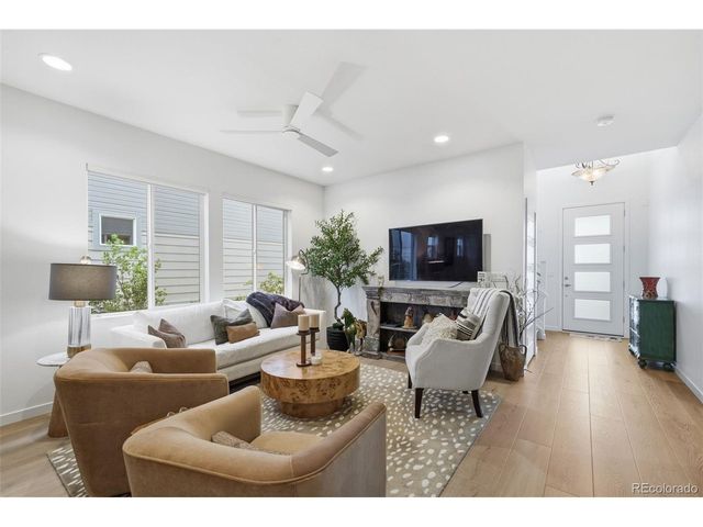 9602 Dunning Cir, Highlands Ranch, CO 80126