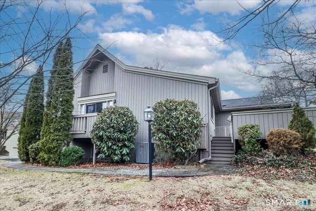 151 South Trail B, Stratford, CT 06614