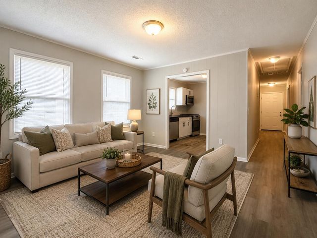 2036 Delaware Avenue, North Charleston, SC 29405
