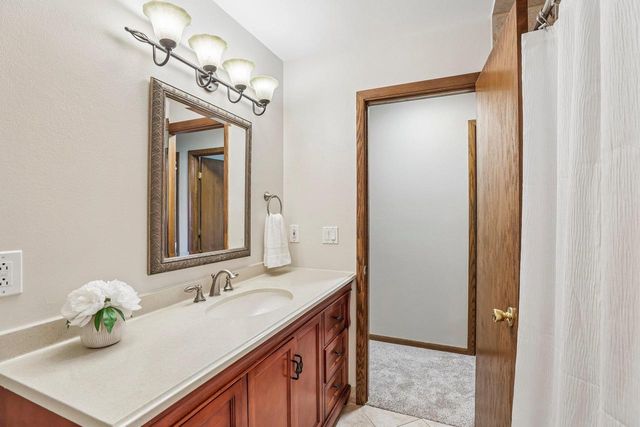 806 South Street, Waunakee, WI 53597