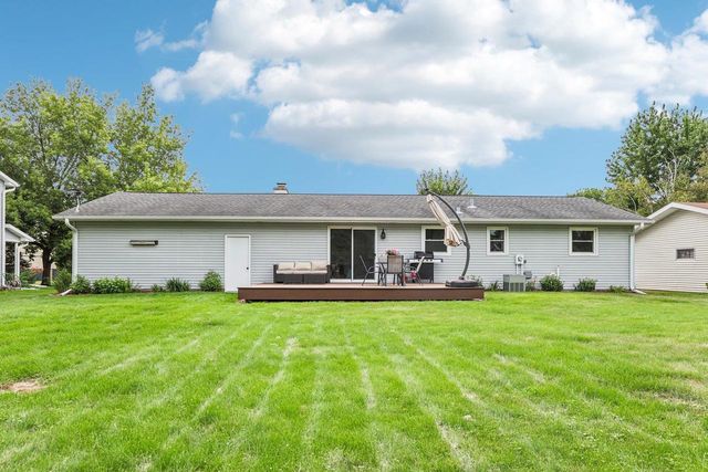 806 South Street, Waunakee, WI 53597