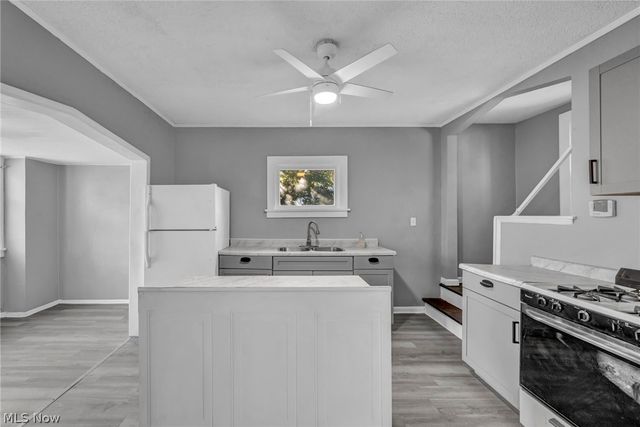 2407 Mira Court, Cleveland, OH 44109