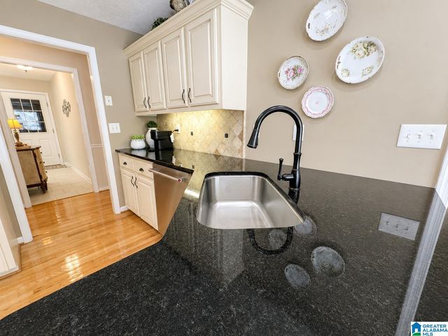 405 HUNTER LANE SW, Jacksonville, AL 36265