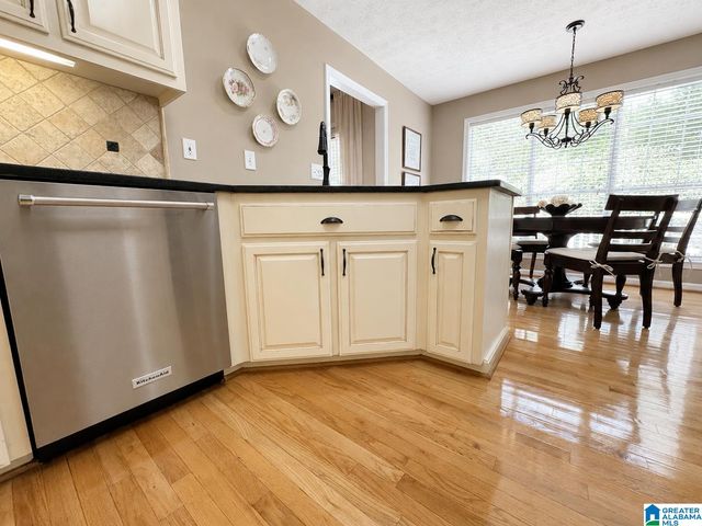405 HUNTER LANE SW, Jacksonville, AL 36265