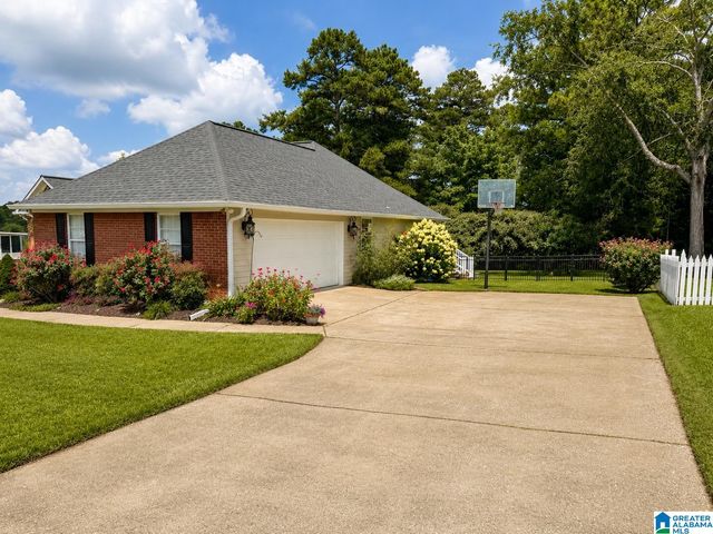 405 HUNTER LANE SW, Jacksonville, AL 36265