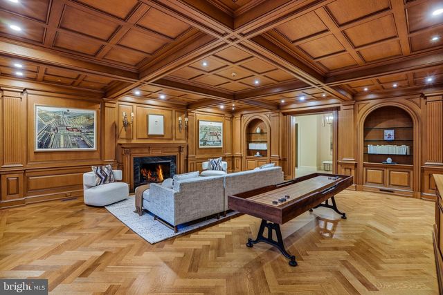 9324 GEORGETOWN PIKE, Great Falls, VA 22066