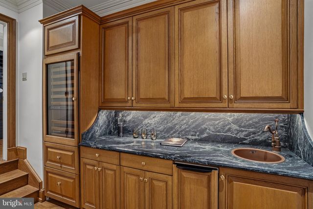 9324 GEORGETOWN PIKE, Great Falls, VA 22066