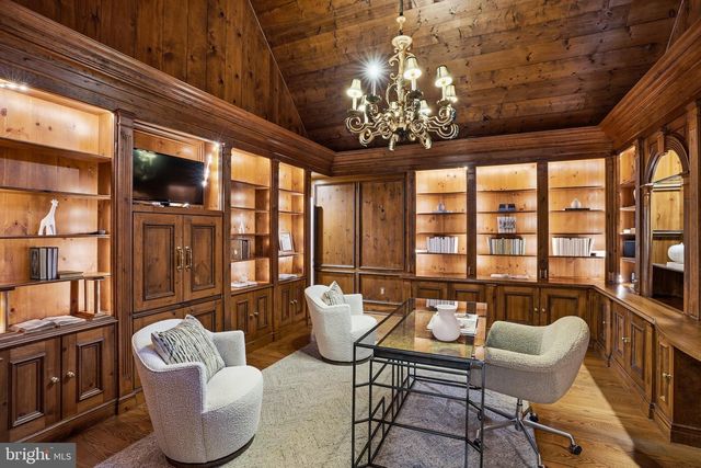 9324 GEORGETOWN PIKE, Great Falls, VA 22066