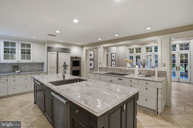 9324 GEORGETOWN PIKE, Great Falls, VA 22066