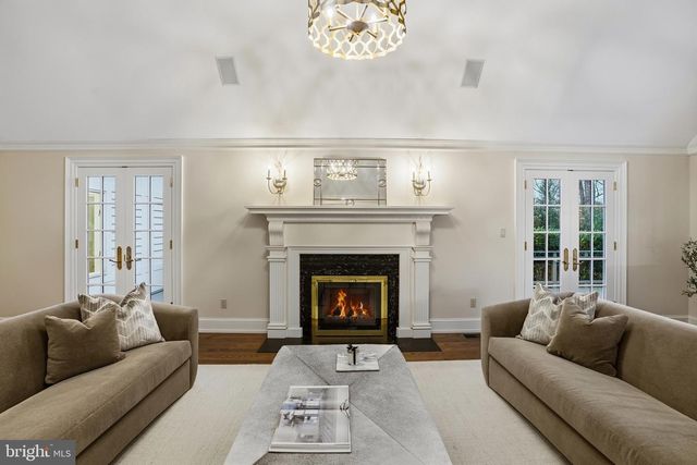 9324 GEORGETOWN PIKE, Great Falls, VA 22066