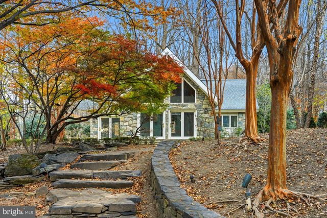 9324 GEORGETOWN PIKE, Great Falls, VA 22066