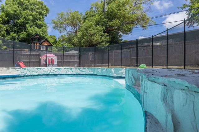 1819 WEST DRIVE, Clearwater, FL 33755