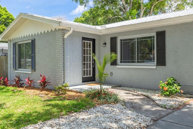 1819 WEST DRIVE, Clearwater, FL 33755