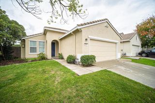 417 Arlingdale Cir, Rio Linda, CA 95673