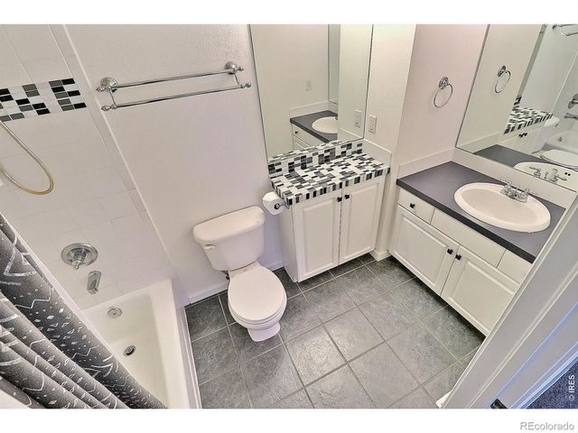 324 53rd Avenue, Greeley, CO 80634