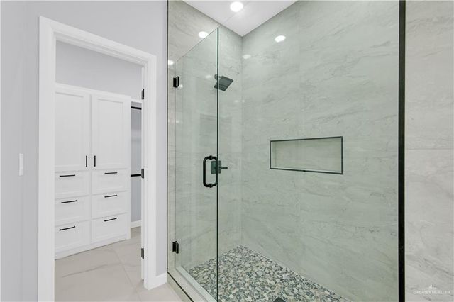 912 Bella Avenue, Alamo, TX 78516