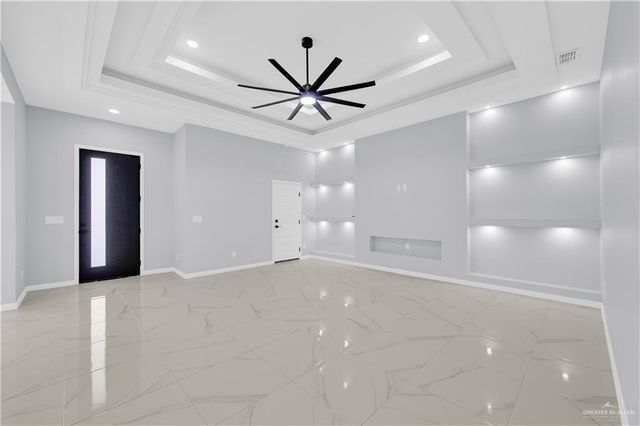 912 Bella Avenue, Alamo, TX 78516