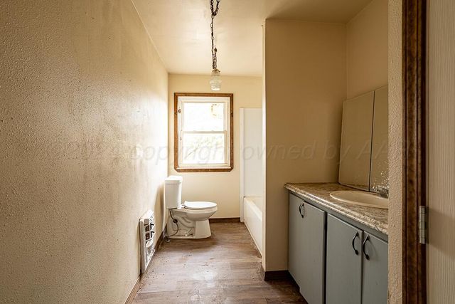 6761 County Rd 11, Shamrock, TX 79079