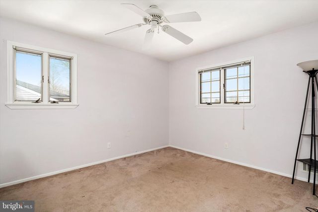 77 GARY DR, Hamilton, NJ 08690