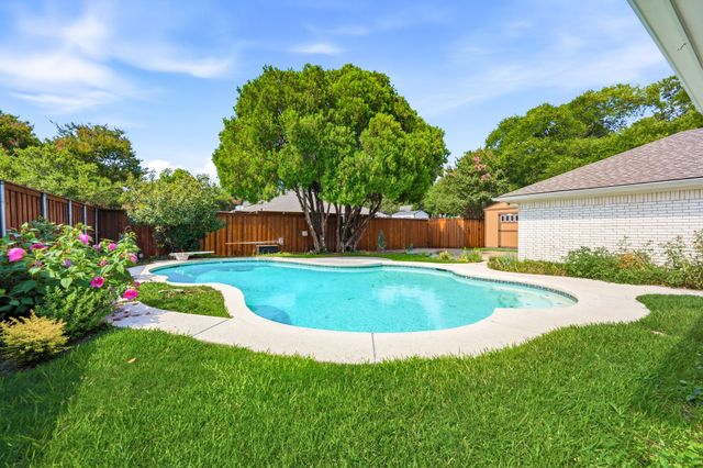 6931 Brentfield Drive, Dallas, TX 75248