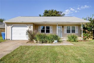 4921 Ruth RD, Virginia Beach, VA 23464