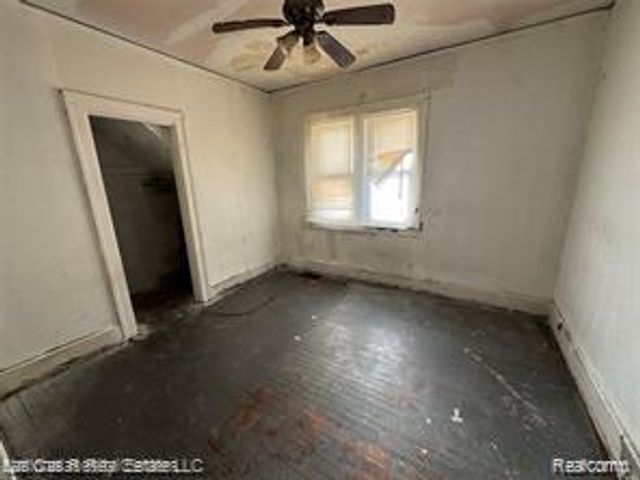 11881 Saint Patrick Street, Detroit, MI 48205