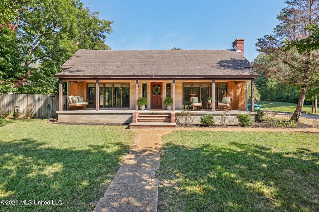 10 W Railroad Avenue, Byhalia, MS 38611 — photo 2