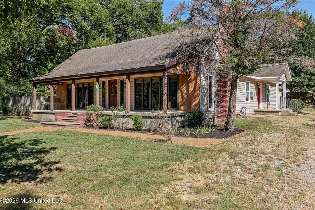 10 W Railroad Avenue, Byhalia, MS 38611 — photo 3