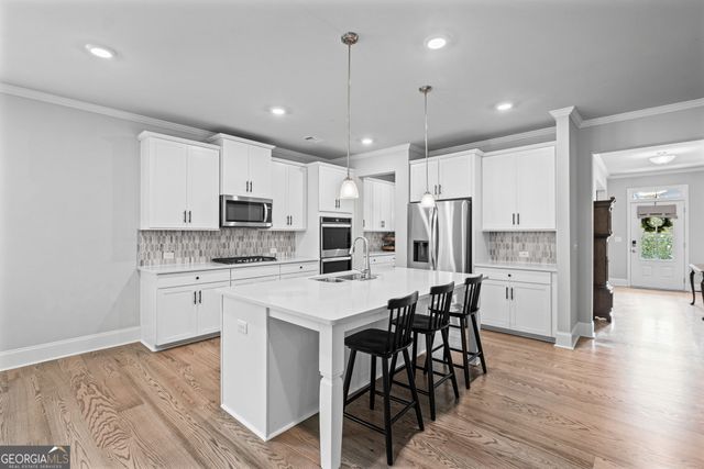 149 Treeline Trail, Holly Springs, GA 30115