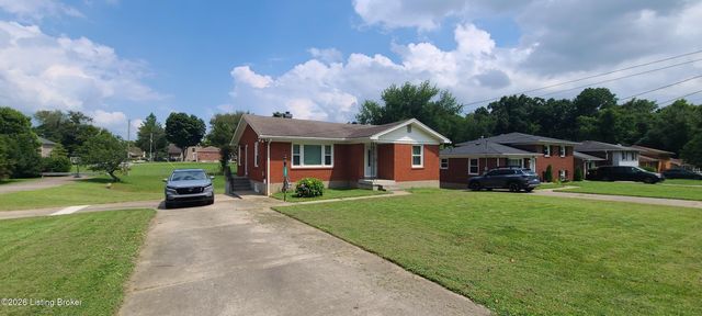 7001 Monty Ln, Louisville, KY 40291