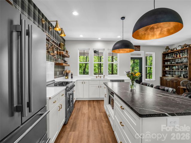 737 Melrose Mountain Road, Tryon, NC 28782