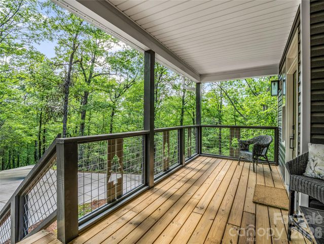 737 Melrose Mountain Road, Tryon, NC 28782