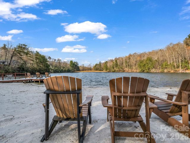 737 Melrose Mountain Road, Tryon, NC 28782