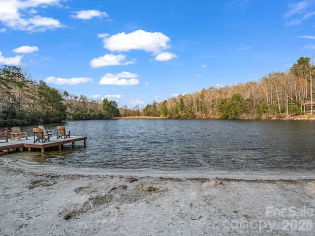 737 Melrose Mountain Road, Tryon, NC 28782
