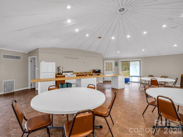 737 Melrose Mountain Road, Tryon, NC 28782