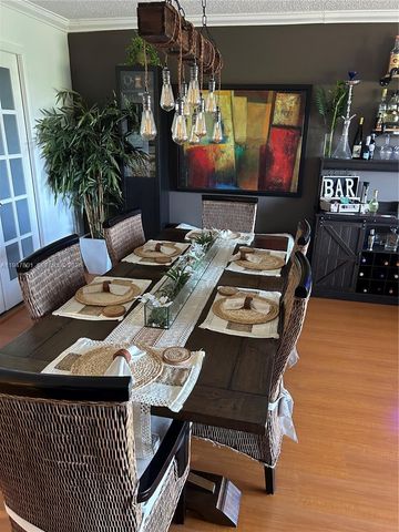 800 NE 195th St 409, Miami, FL 33179