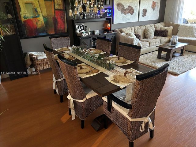 800 NE 195th St 409, Miami, FL 33179