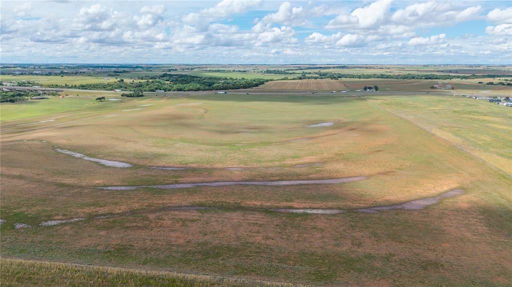 Image 1 of property listing at S I-40 Frontage Road, Weatherford, OK 73096